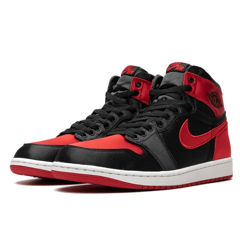 Air Jordan 1 Retro High OG Satin Bred