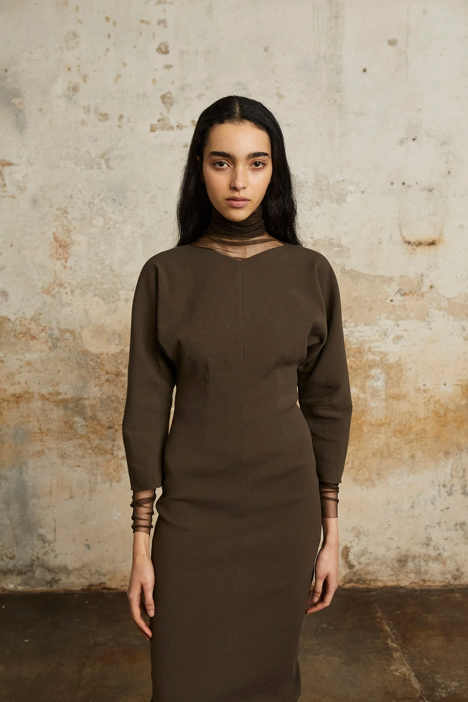 Bawa, brown fitted dress