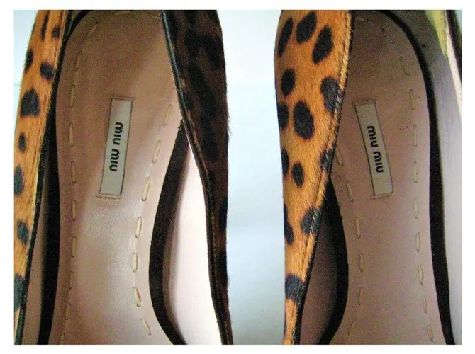 Bombas Peeptoe Leu Miu Miu Estampado de leopardo 