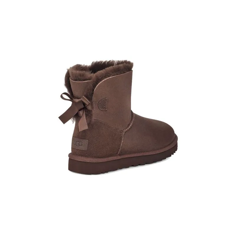 Botas de invierno UGG Mini Bayley Bow II (cedro quemado) Mujer