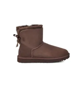 Botas de invierno UGG Mini Bayley Bow II (cedro quemado) Mujer