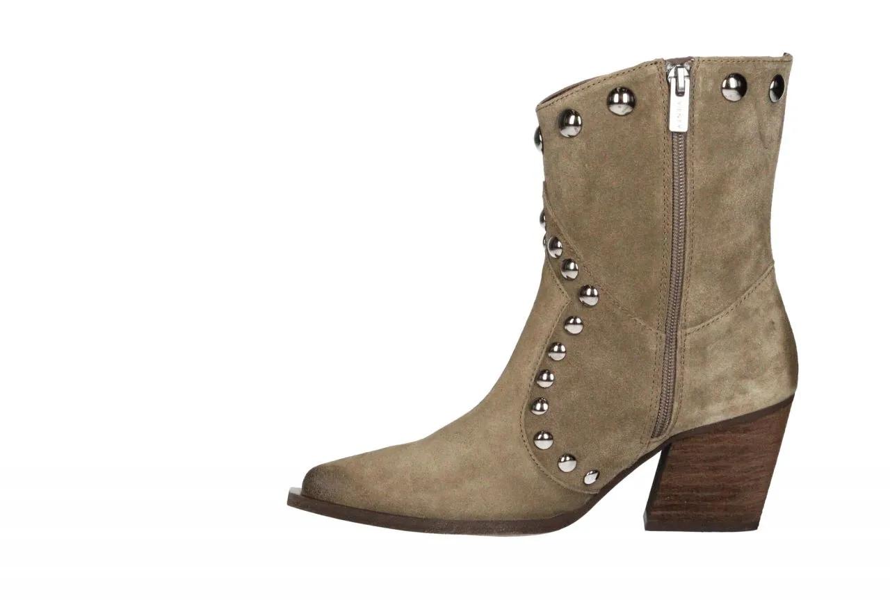 Botin Nobuck Taupe Tachas Redondas Metalizadas Tacon Alto Cerco Saliente