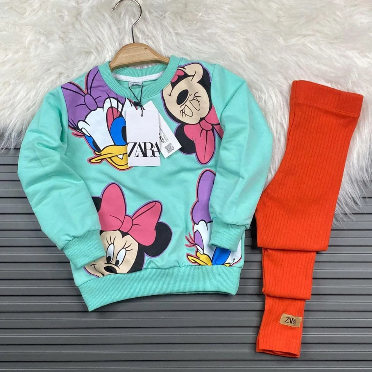 Conjunto Minnie y Daisy