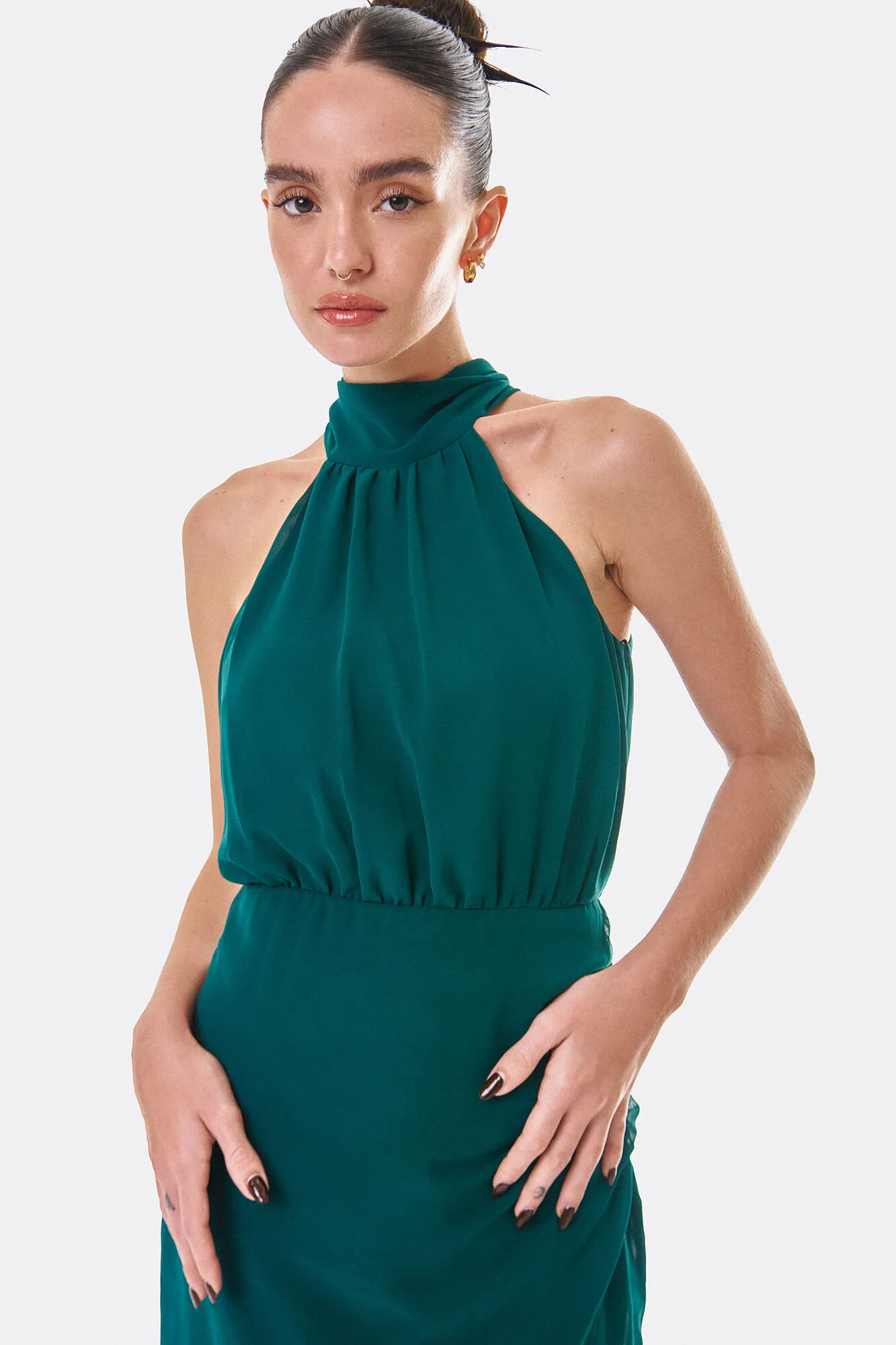 Cuplé Vestido escote halter gasa