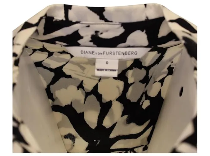 Diane Von Furstenberg Vestido camisero estampado Prita en seda blanca 