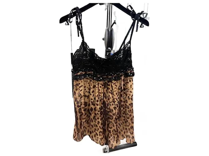 Dolce & Gabbana Otro Negro Estampado de leopardo 