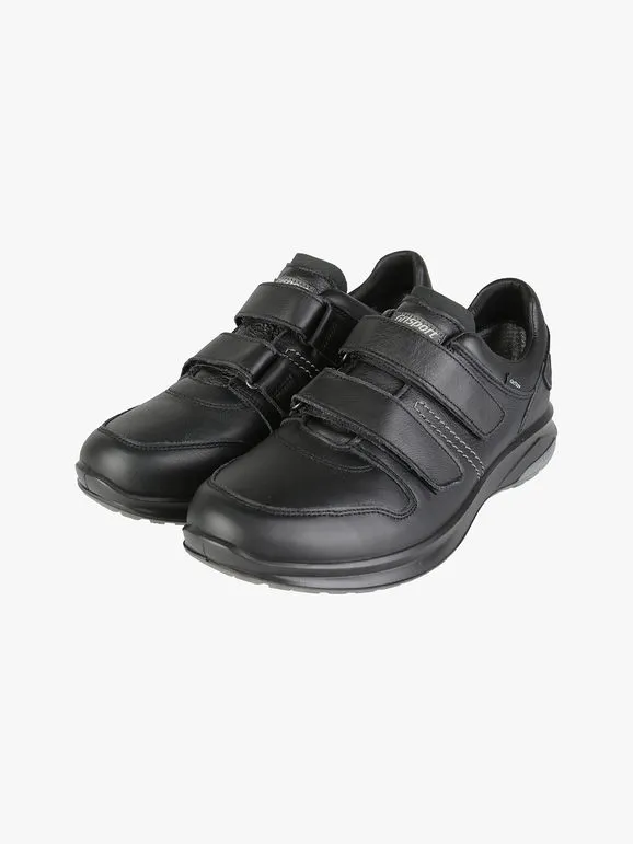 Grisport Zapatillas de hombre de piel con roturas.