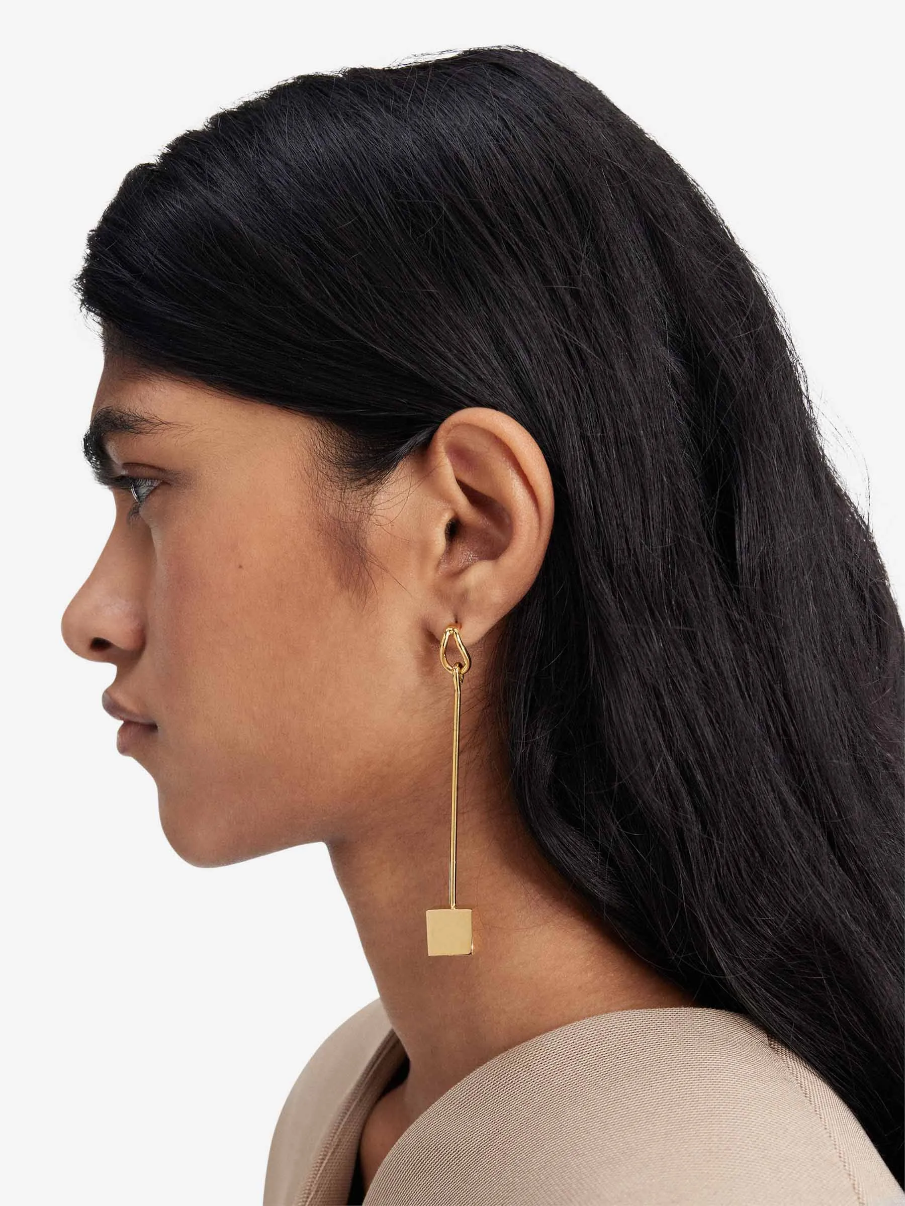 Jacquemus Pendientes Les Boucle Nodo