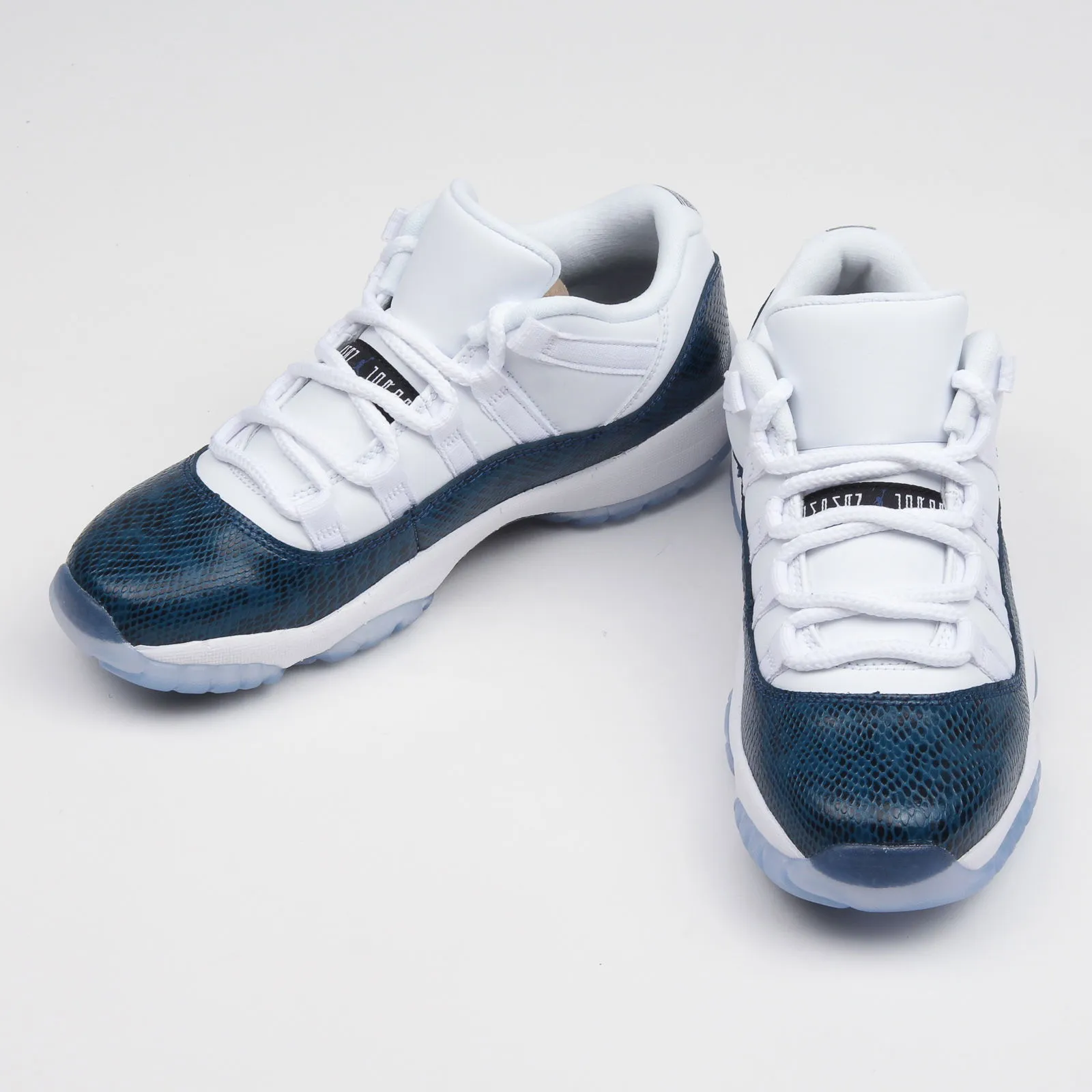 Jordan Jordan 11 Retro Low LE W