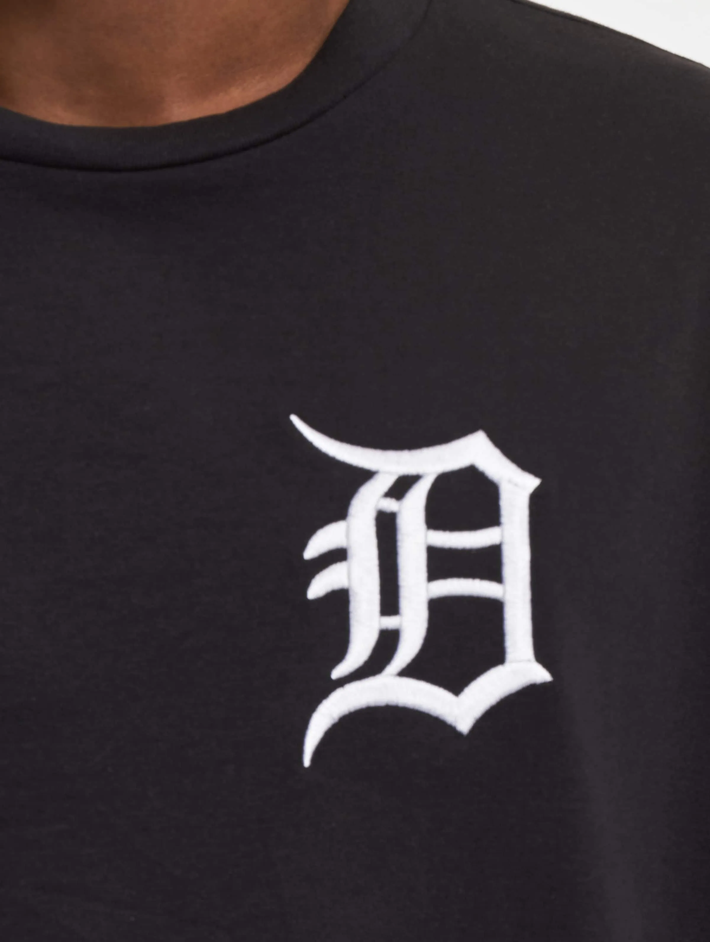 League Essential Detroit Tigers Oversized 