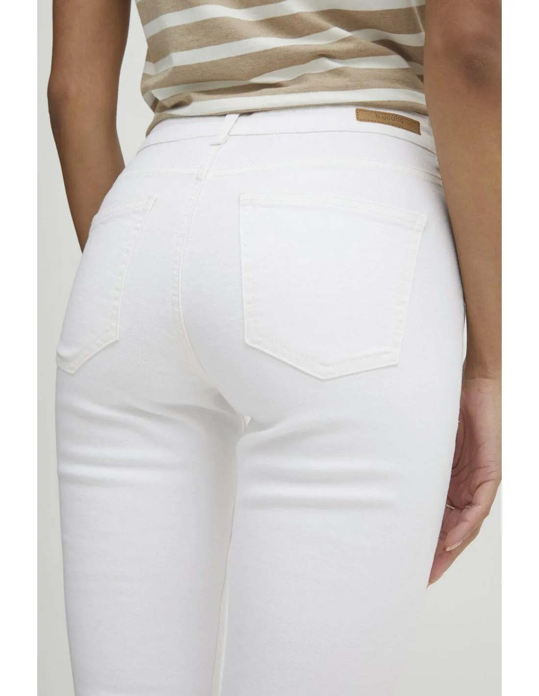 PANTALÓN LARGO ACAMPANADO BLANCO B.YOUNG LOLA