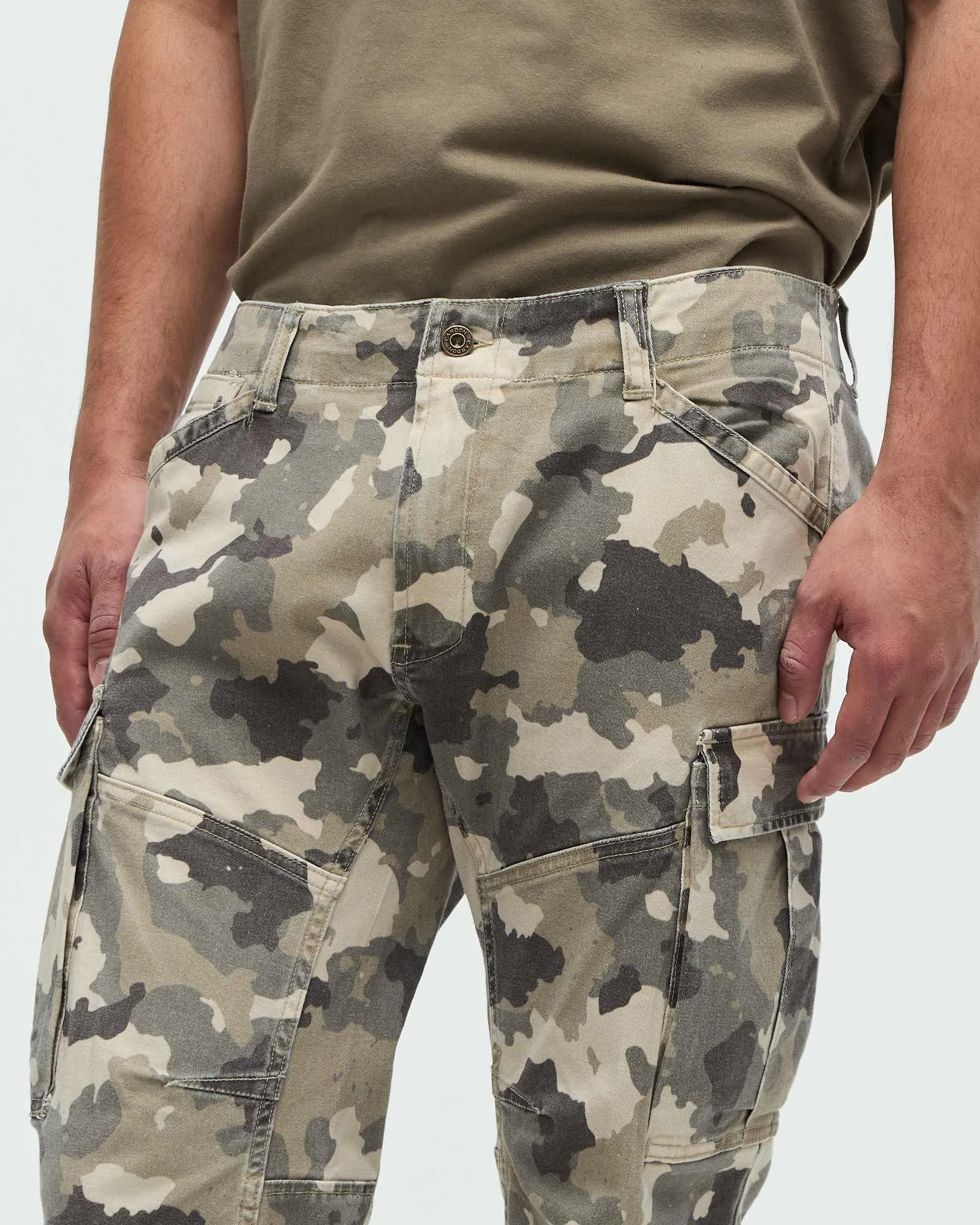 Pantalón Orense Cargo Camuflado