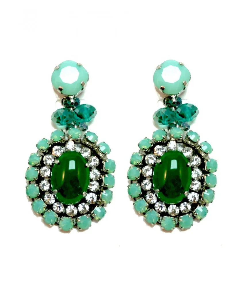 PENDIENTES MUJER EN VERDE