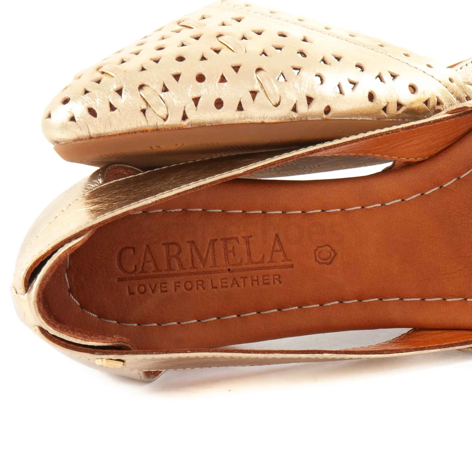 Sandalias CARMELA Pele Ouro 161581