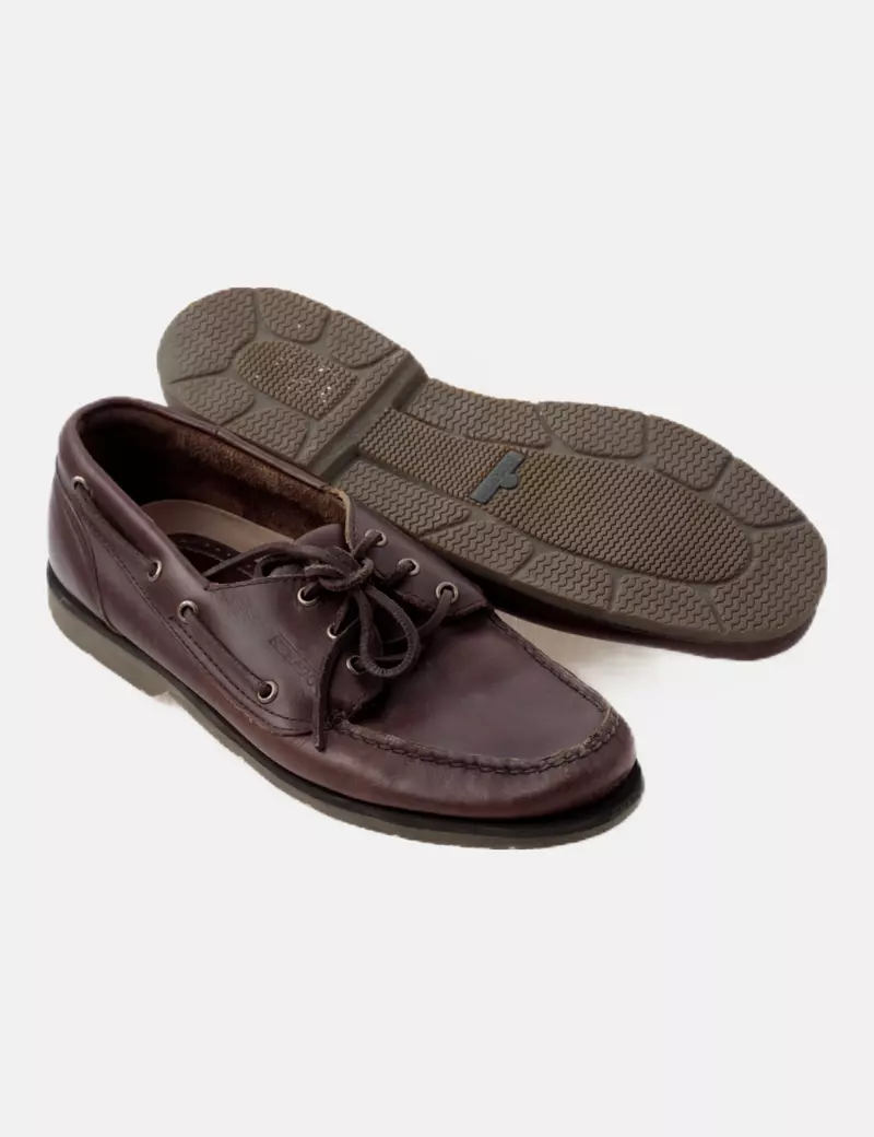 Sebago Náutico marrón básico