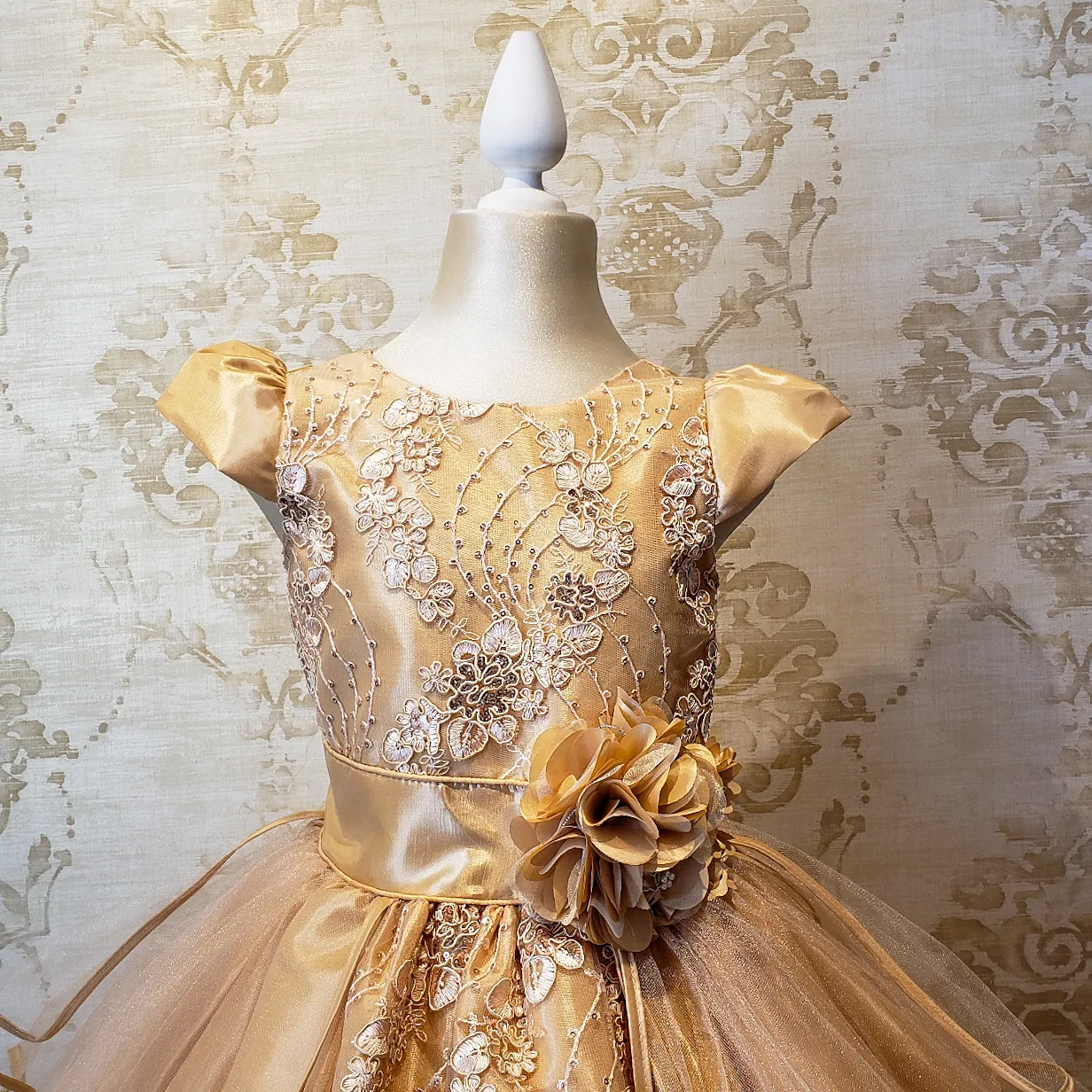 Vestido de Niña Fiesta Oro Encaje Bordado con Flor Talla 10 a 12 Años