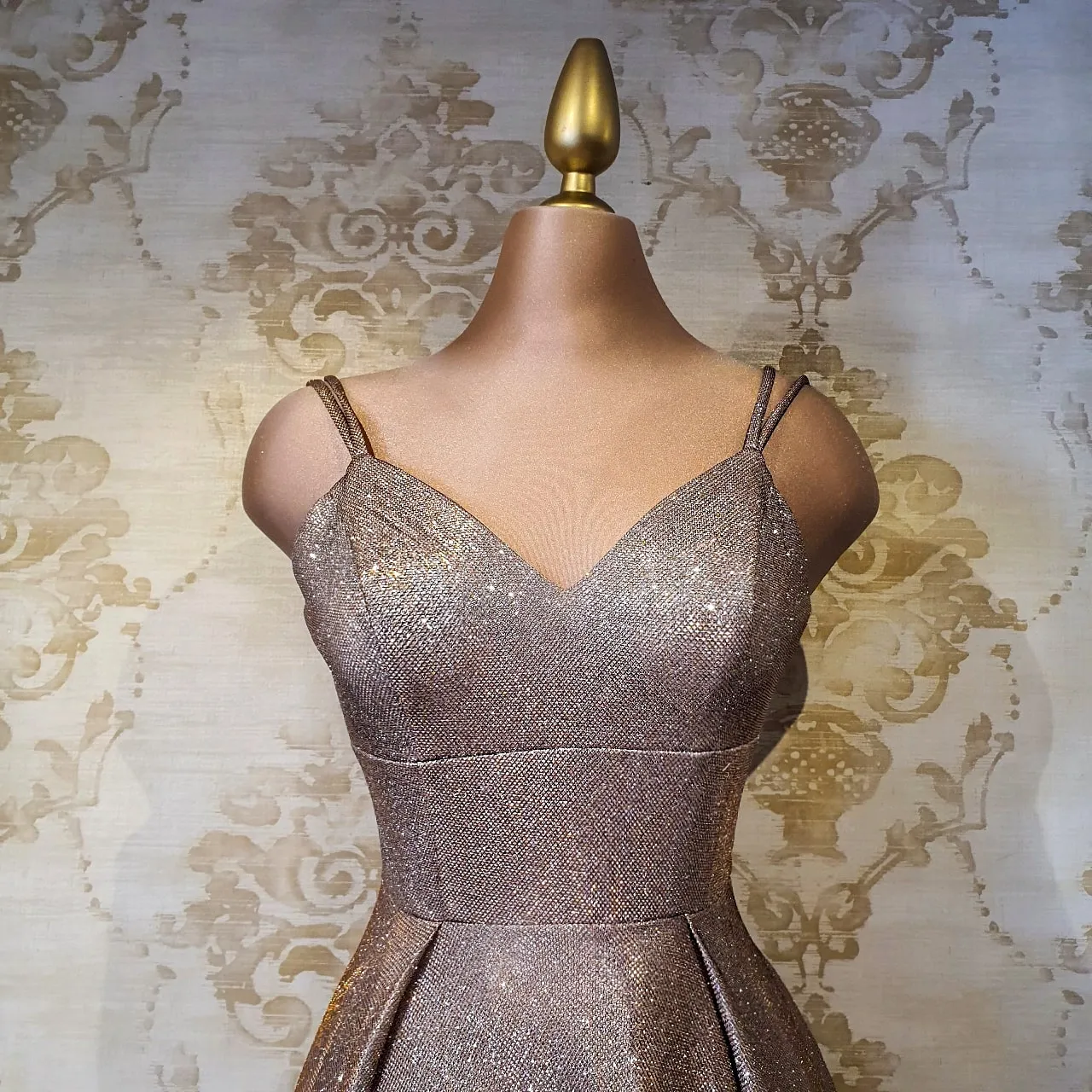 Vestido Oro Largo Brillante De Noche Elegante