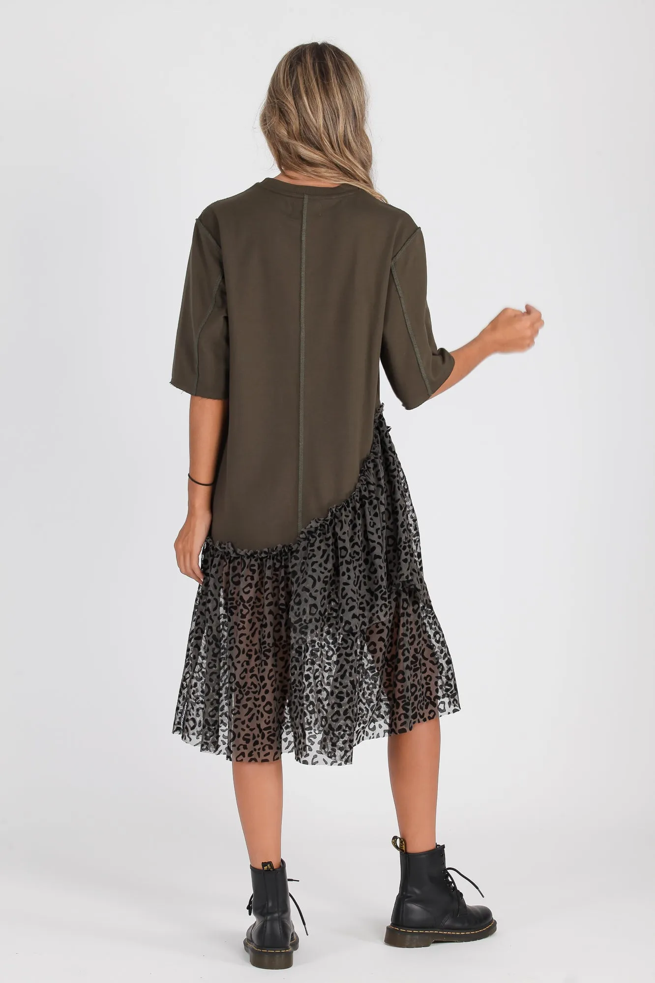 Vestido volantes tul print khaki